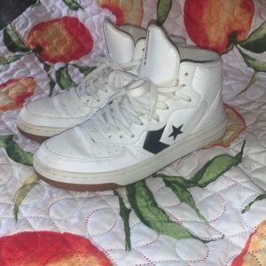 Converse Rival Mid White